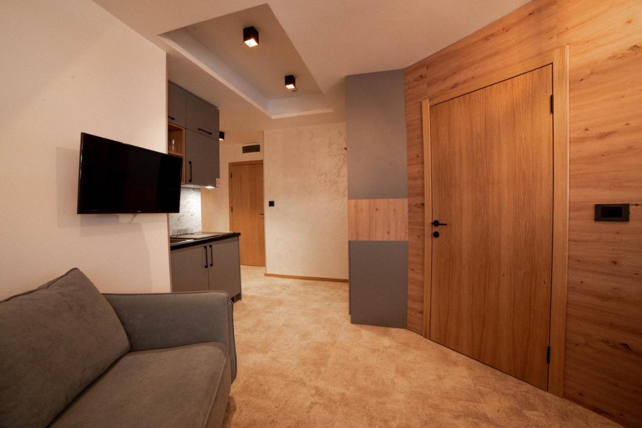 Apartments Suncani Vrhovi โคเปานิก ภายนอก รูปภาพ