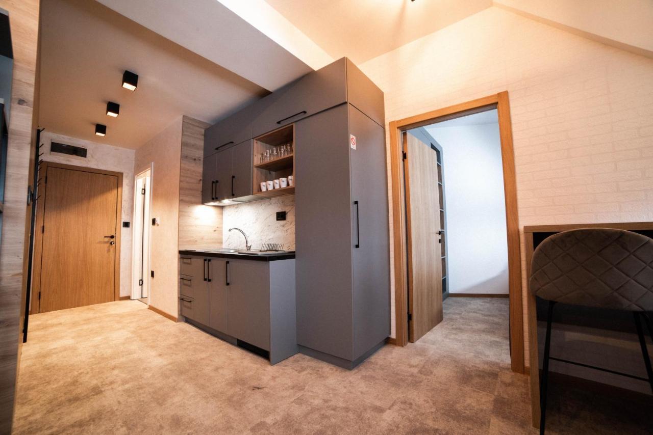 Apartments Suncani Vrhovi โคเปานิก ภายนอก รูปภาพ