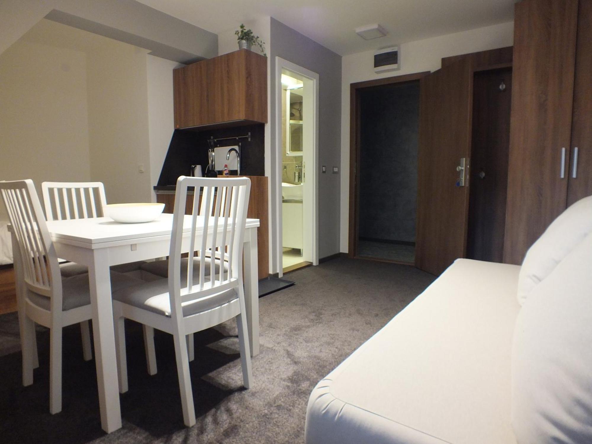 Apartments Suncani Vrhovi โคเปานิก ภายนอก รูปภาพ