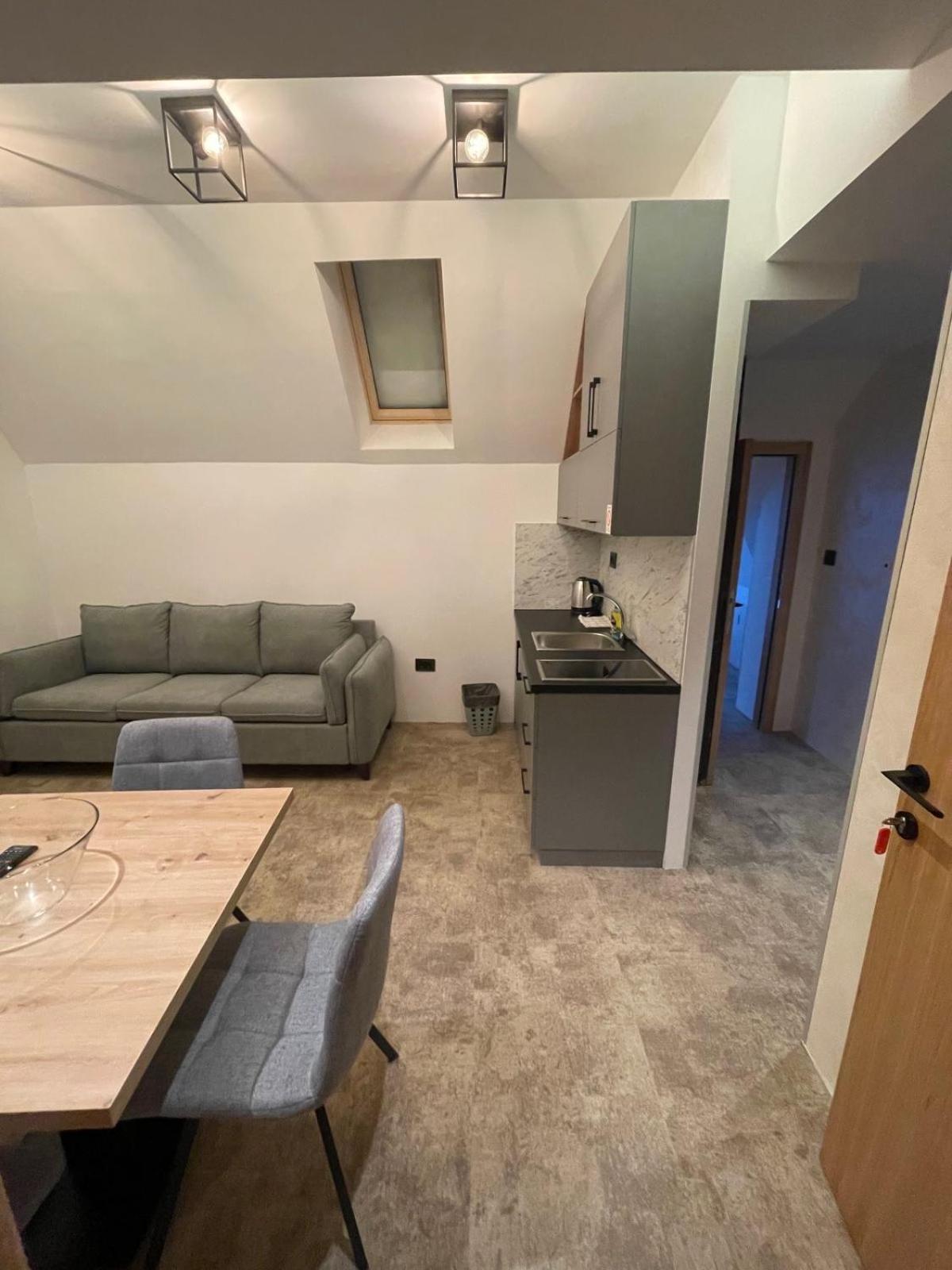 Apartments Suncani Vrhovi โคเปานิก ภายนอก รูปภาพ